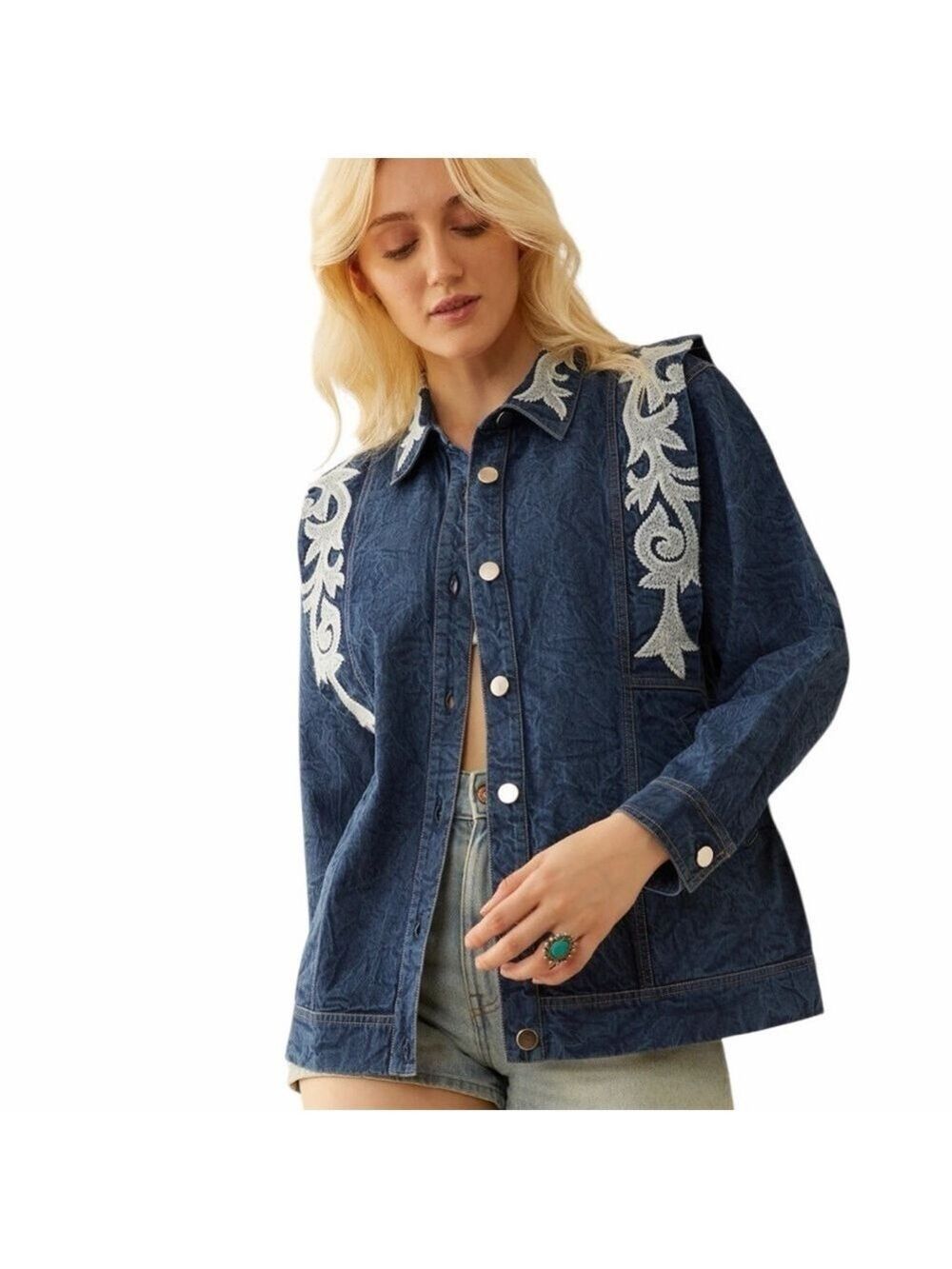 Bohera Brynleigh Embroidered Blue Jean Denim Jacket Pockets NWOT Size Medium